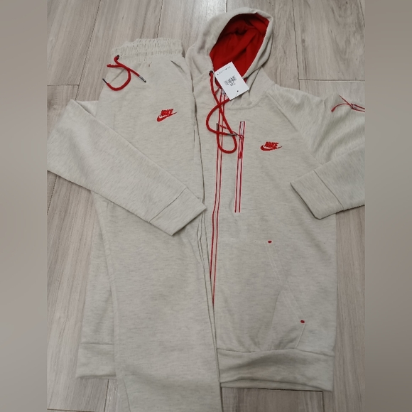 Nike | Other | Nike Tech Sweatsuit | Poshmark